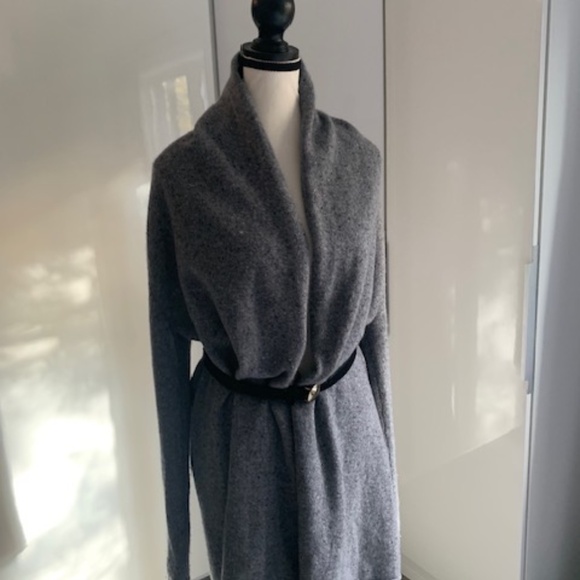 Aritzia Babaton Cardigan open cashmere grey/blue sweater medium - Picture 7 of 14